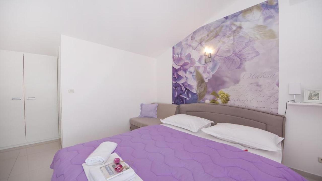 Apartments Angela Baska Voda Room photo